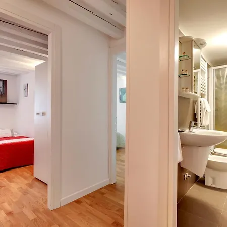 Cannaregio Canal View - Marco Polo By Wonderful Italy Venedik