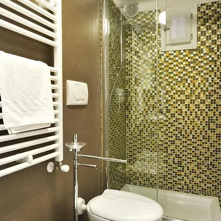 Cannaregio Canal View - Marco Polo By Wonderful Italy Venezia